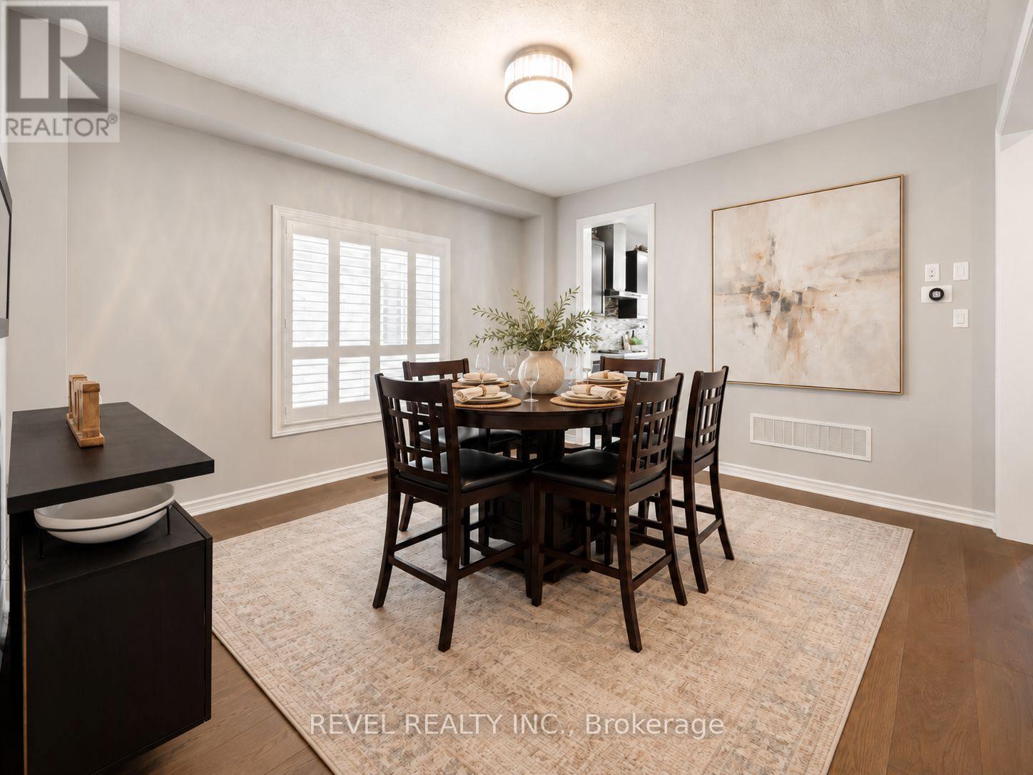 409 Tansley Street Property Photo 4