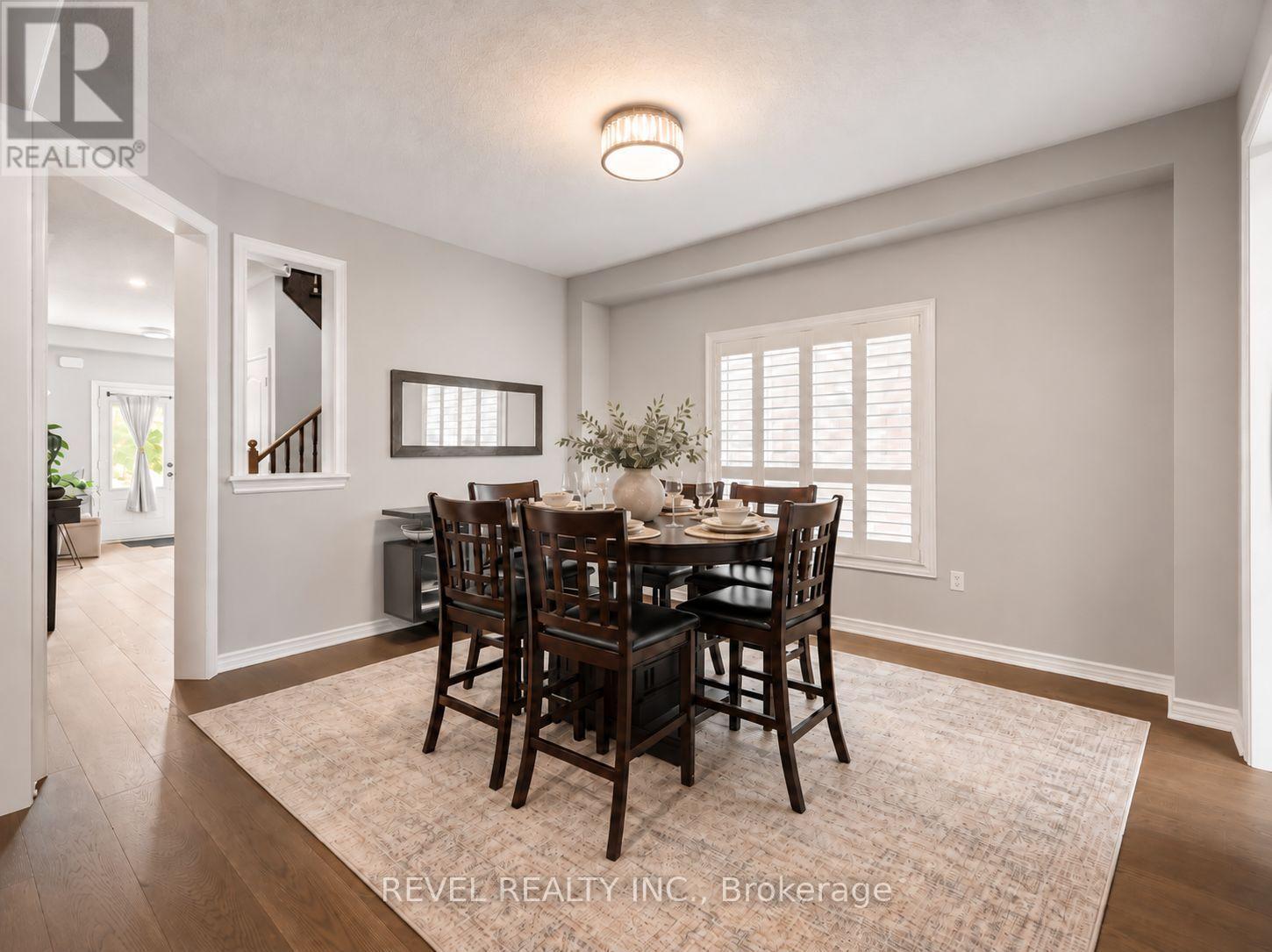 409 Tansley Street Property Photo 14
