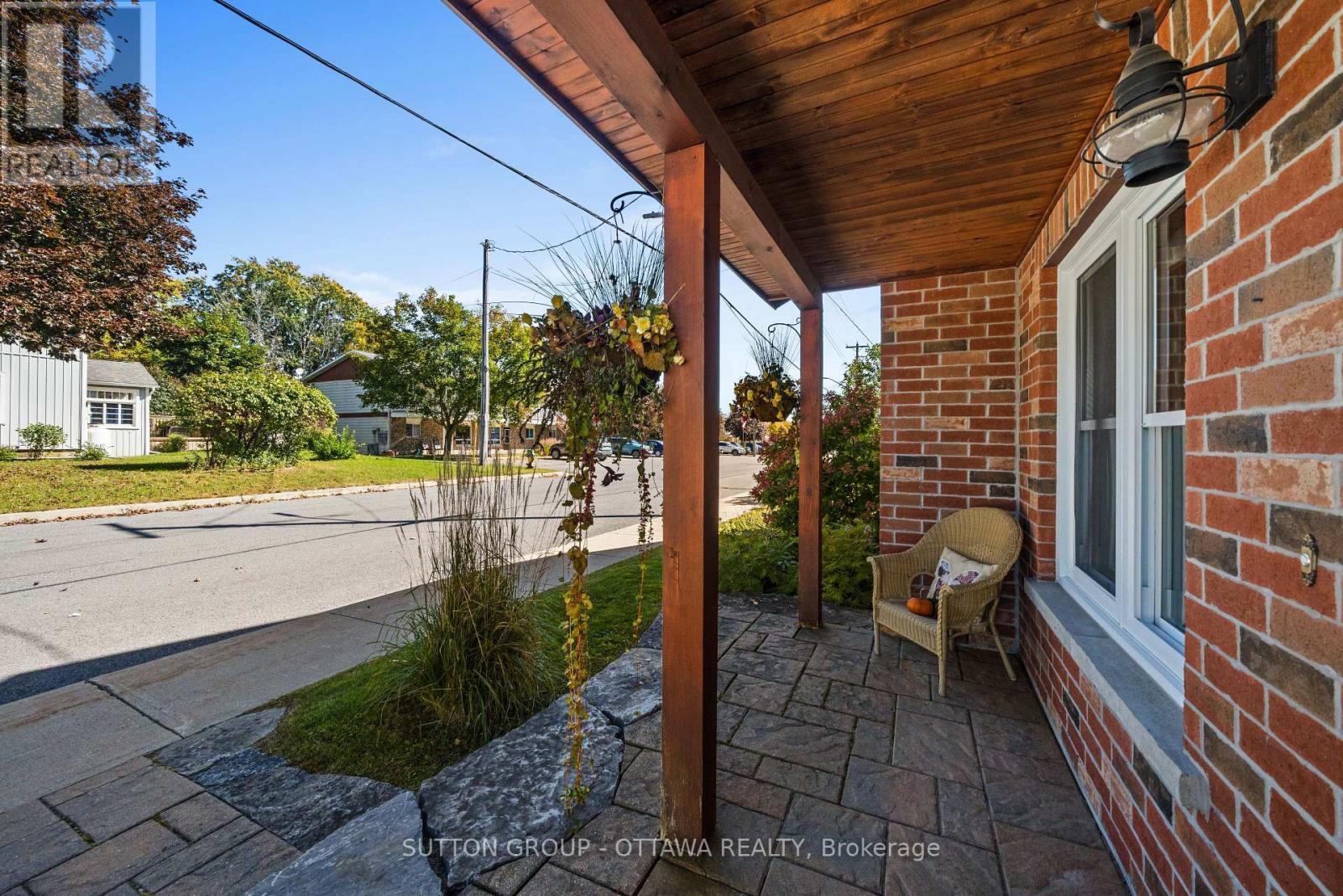 40 Sabourin Street Property Photo 3