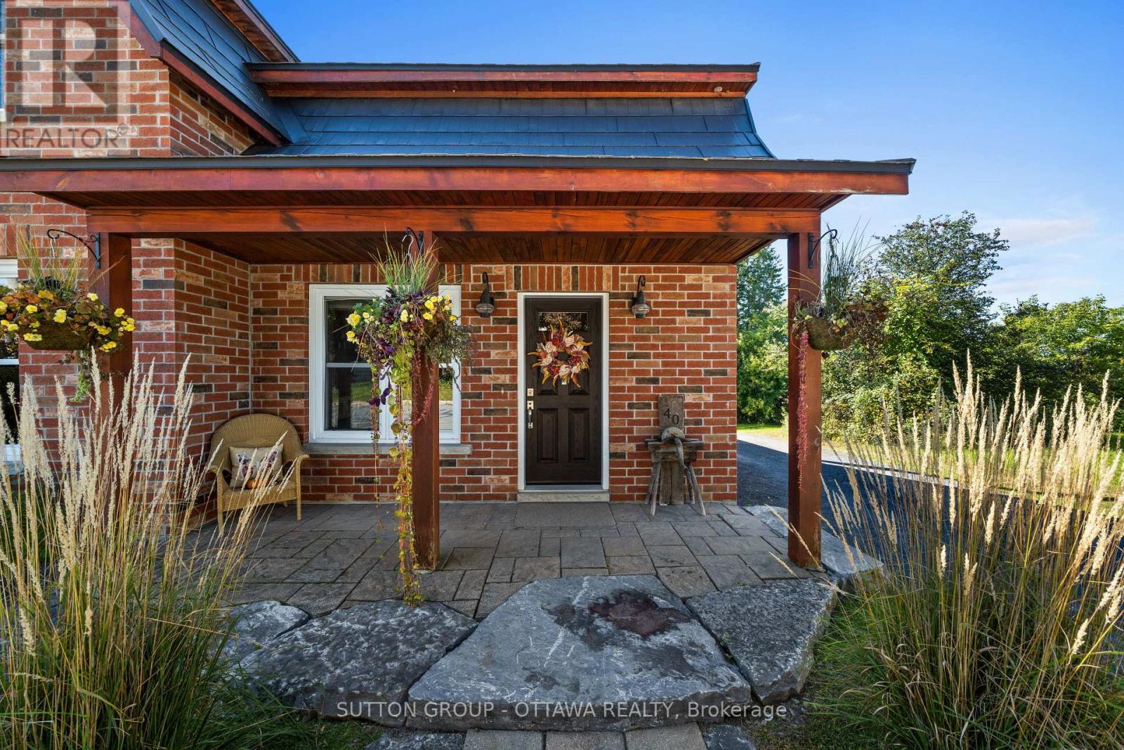 40 Sabourin Street Property Photo 4