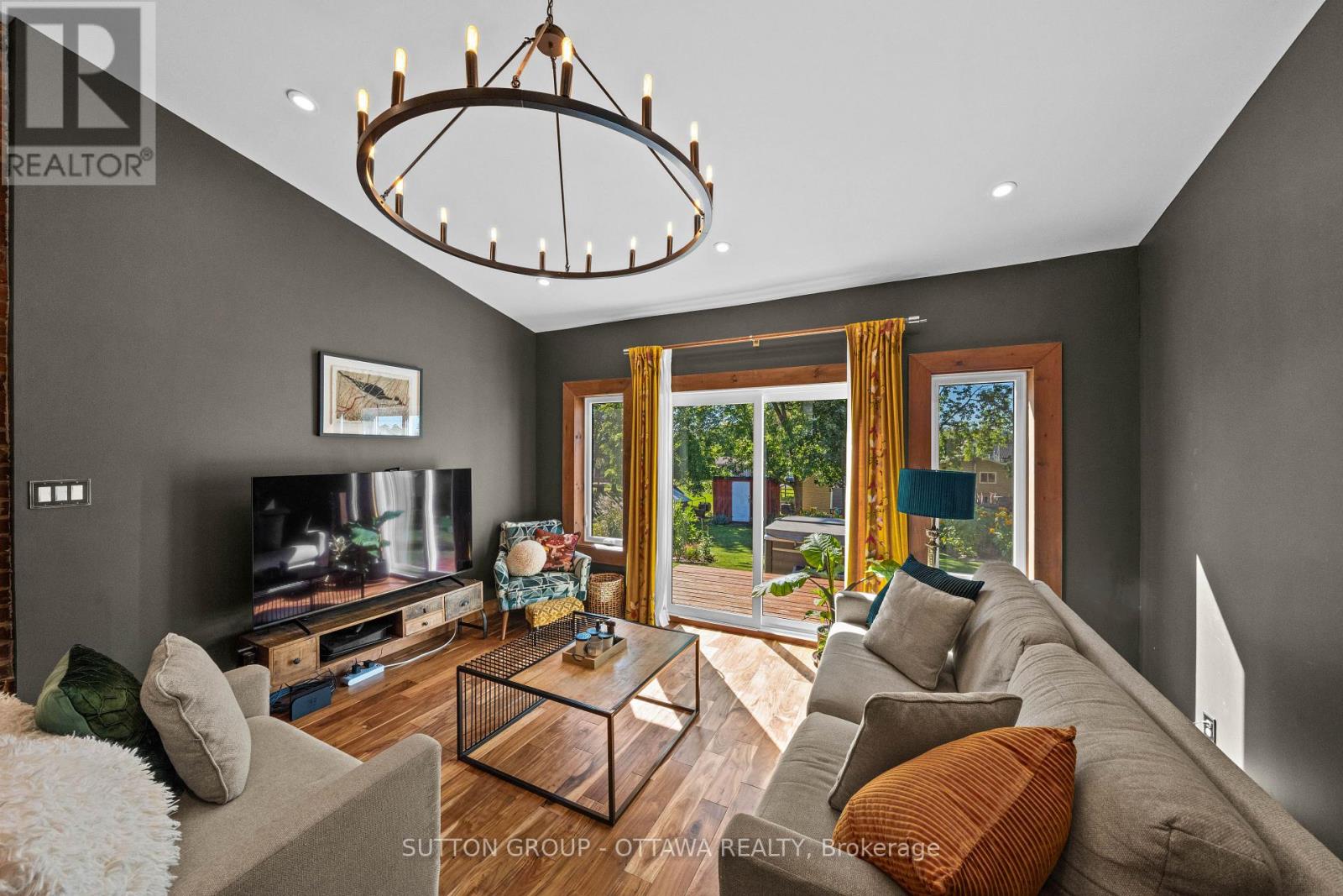 40 Sabourin Street Property Photo 11