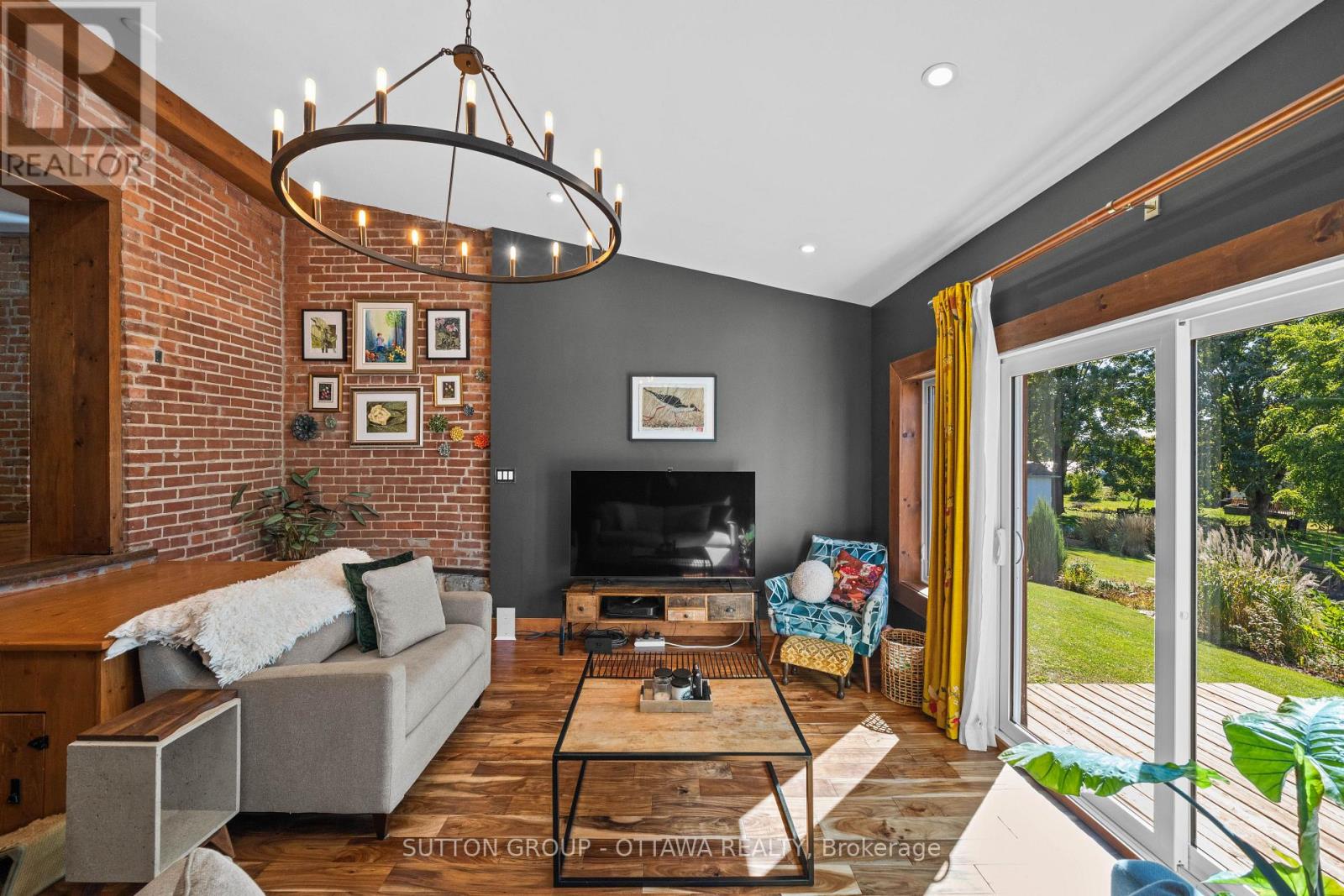 40 Sabourin Street Property Photo 12