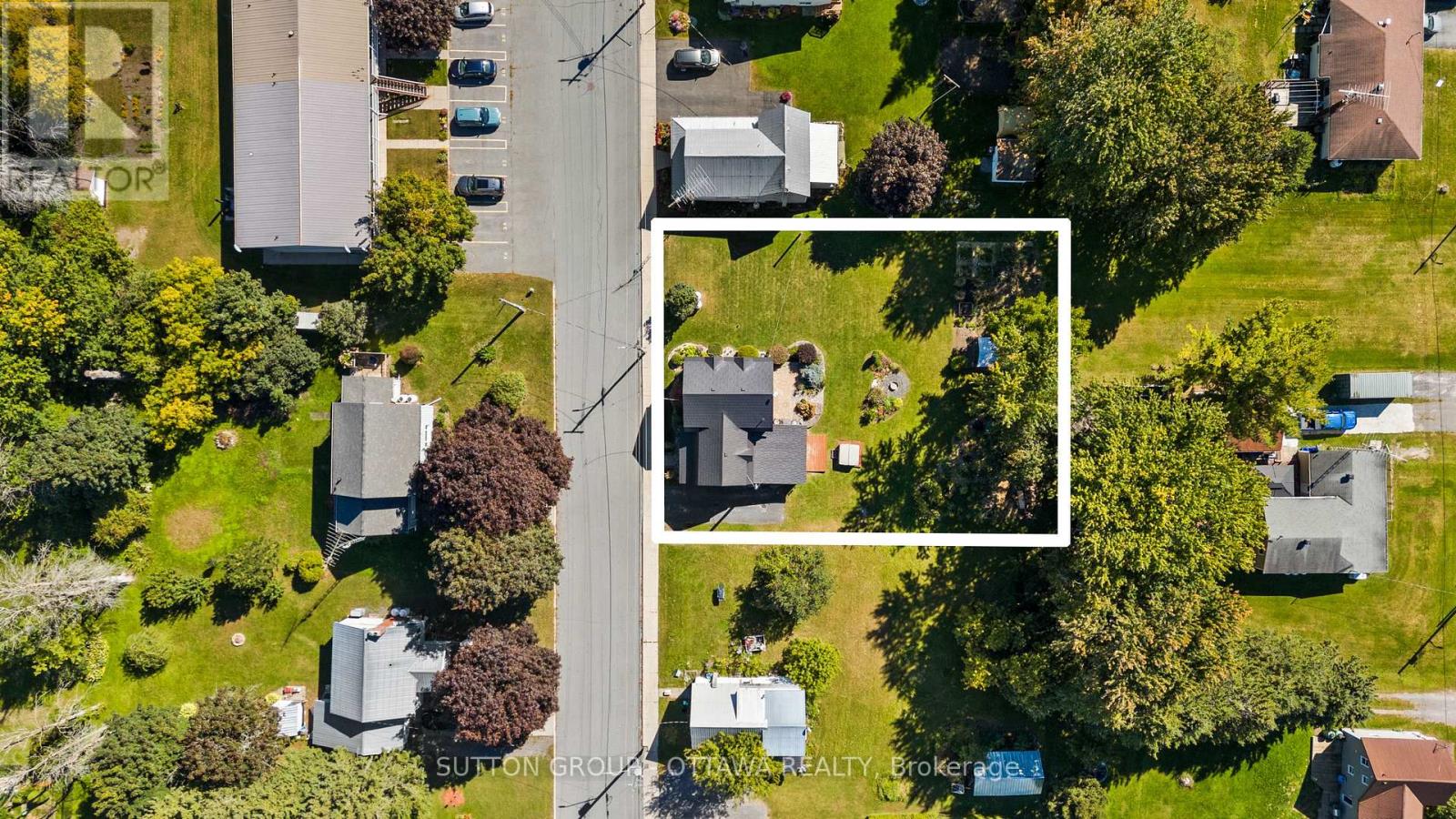 40 Sabourin Street Property Photo 39