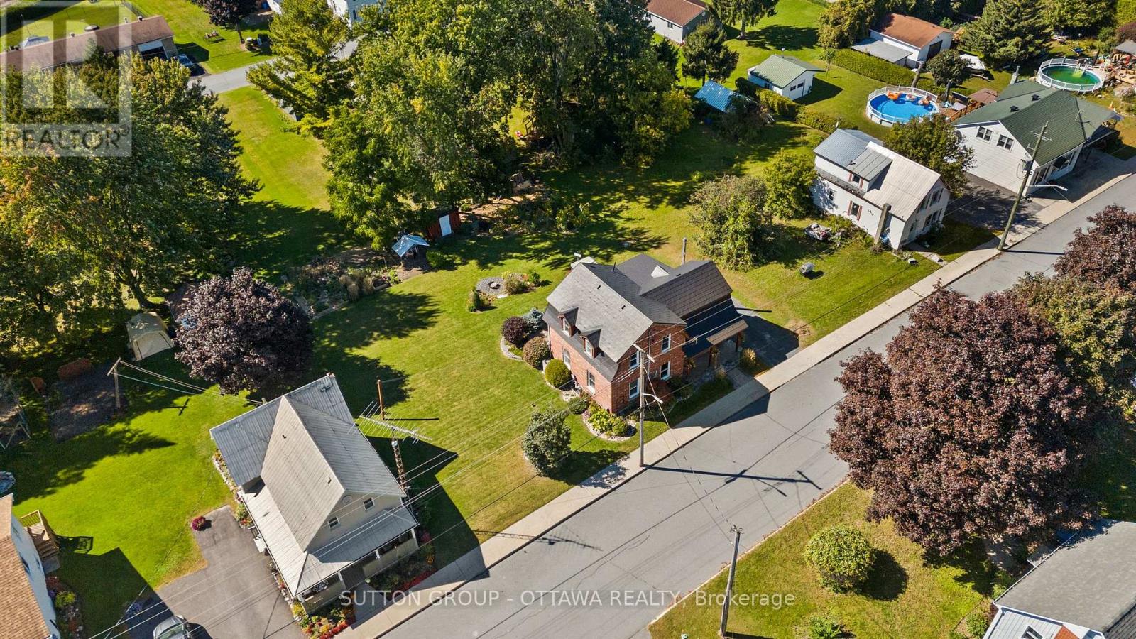 40 Sabourin Street Property Photo 42