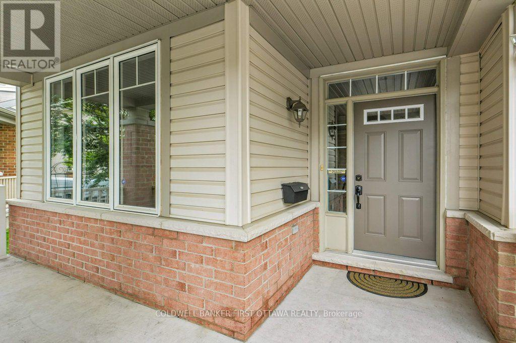163 Sonesta Circle Property Photo 4