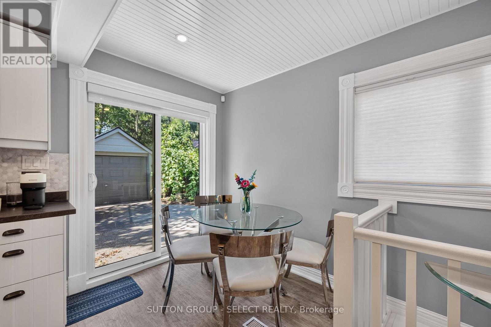 943 Colborne Street Property Photo 13