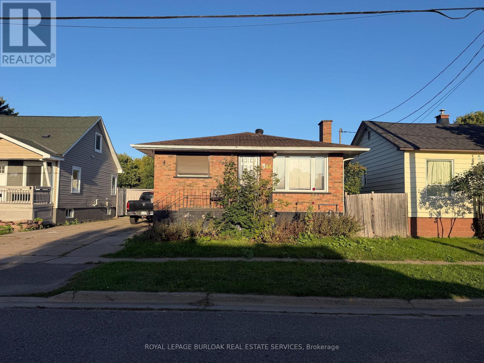344 First Avenue W Property Photo 2