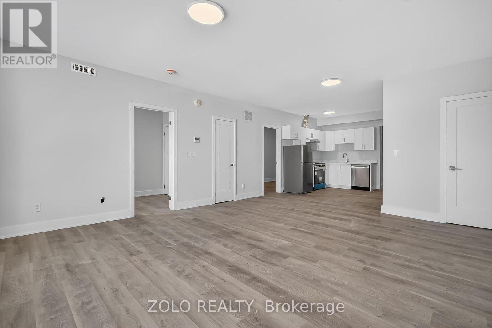 Unit # 5 - 206 Wellington Street Property Photo 6