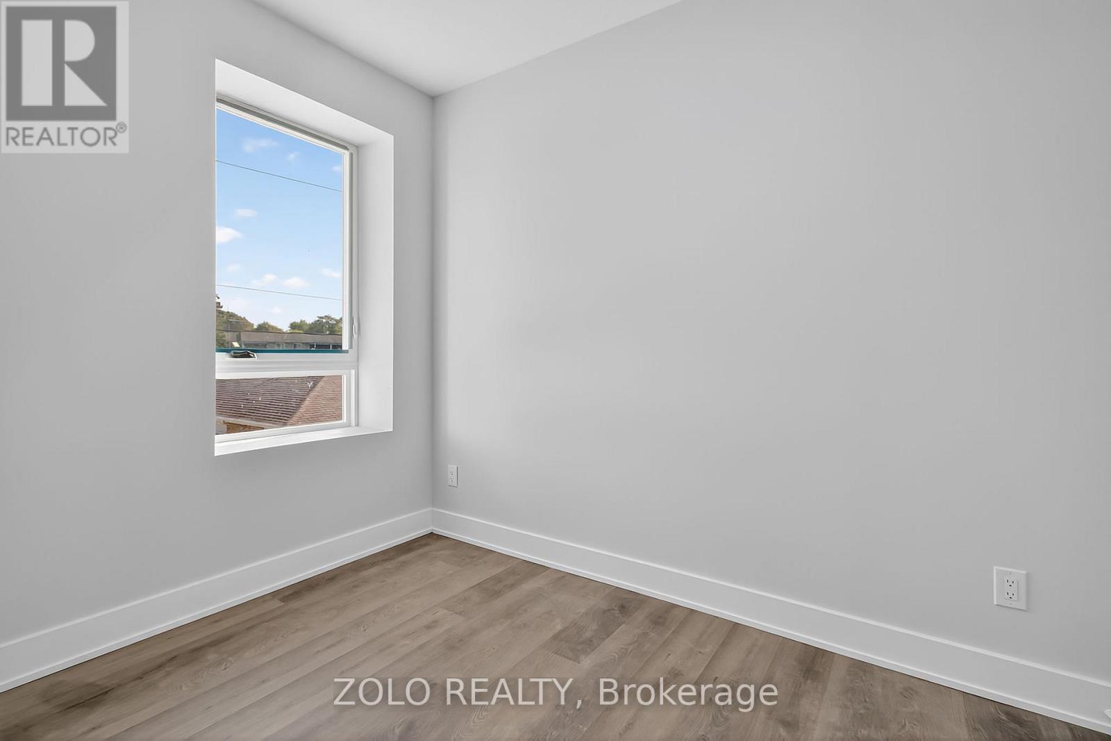 Unit # 5 - 206 Wellington Street Property Photo 10