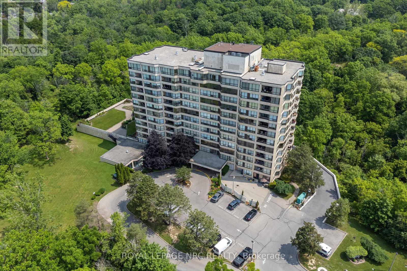 404 - 3 Towering Heights Boulevard Property Photo 1