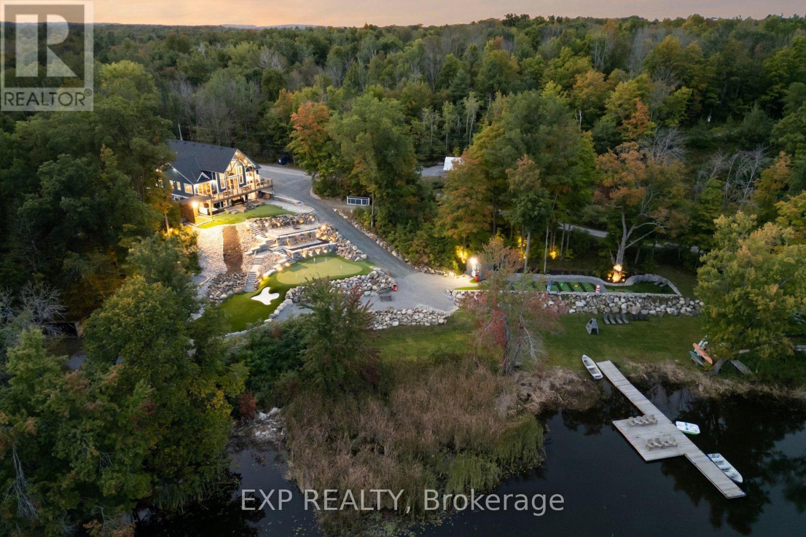 527 Pine Point Lane Property Photo