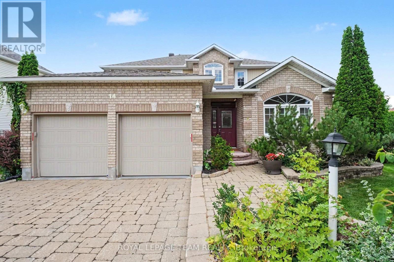 14 Elk Island Court Property Photo 3