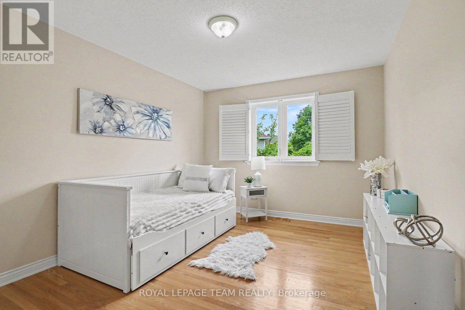 14 Elk Island Court Property Photo 19