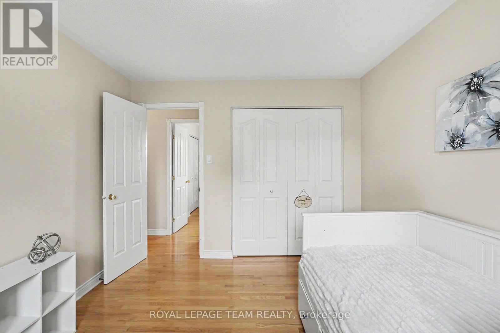 14 Elk Island Court Property Photo 20