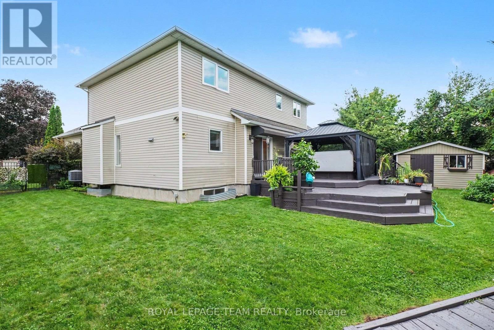 14 Elk Island Court Property Photo 37