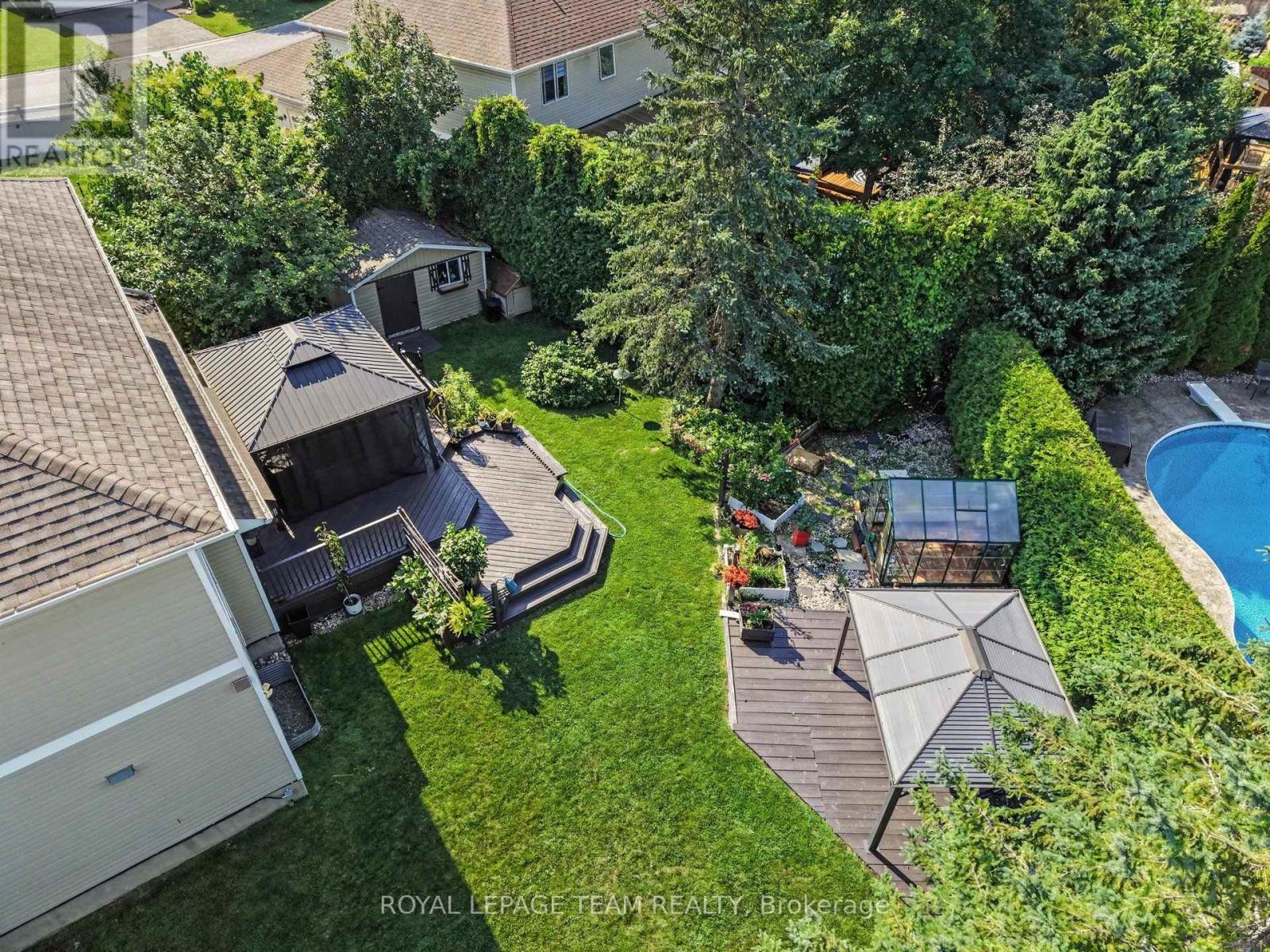 14 Elk Island Court Property Photo 39