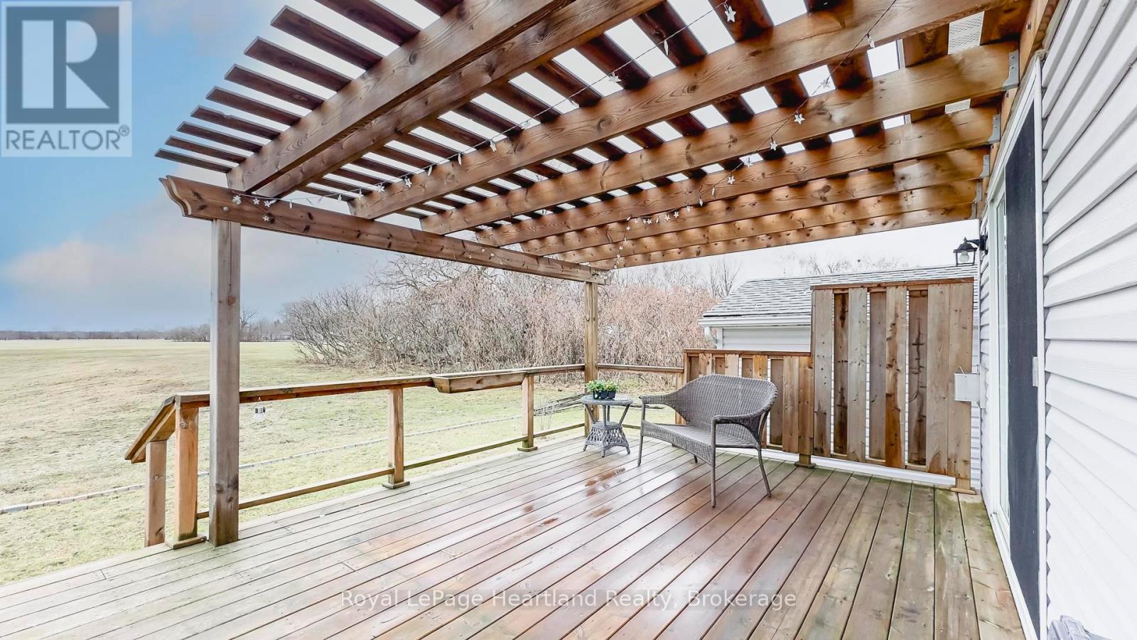 52 Algonquin Lane Property Photo 4