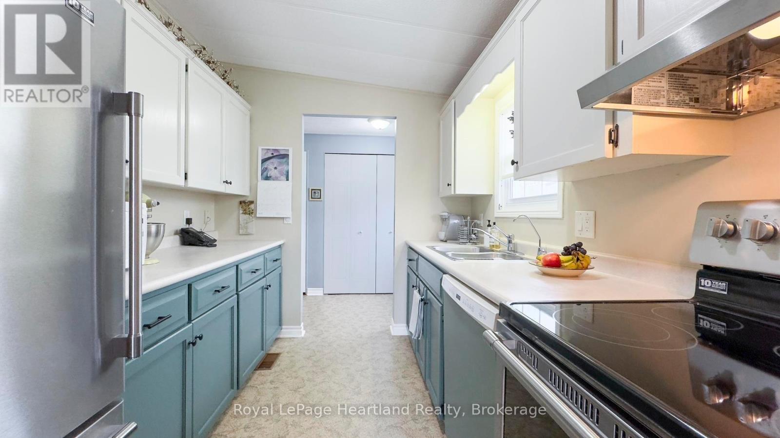 52 Algonquin Lane Property Photo 16