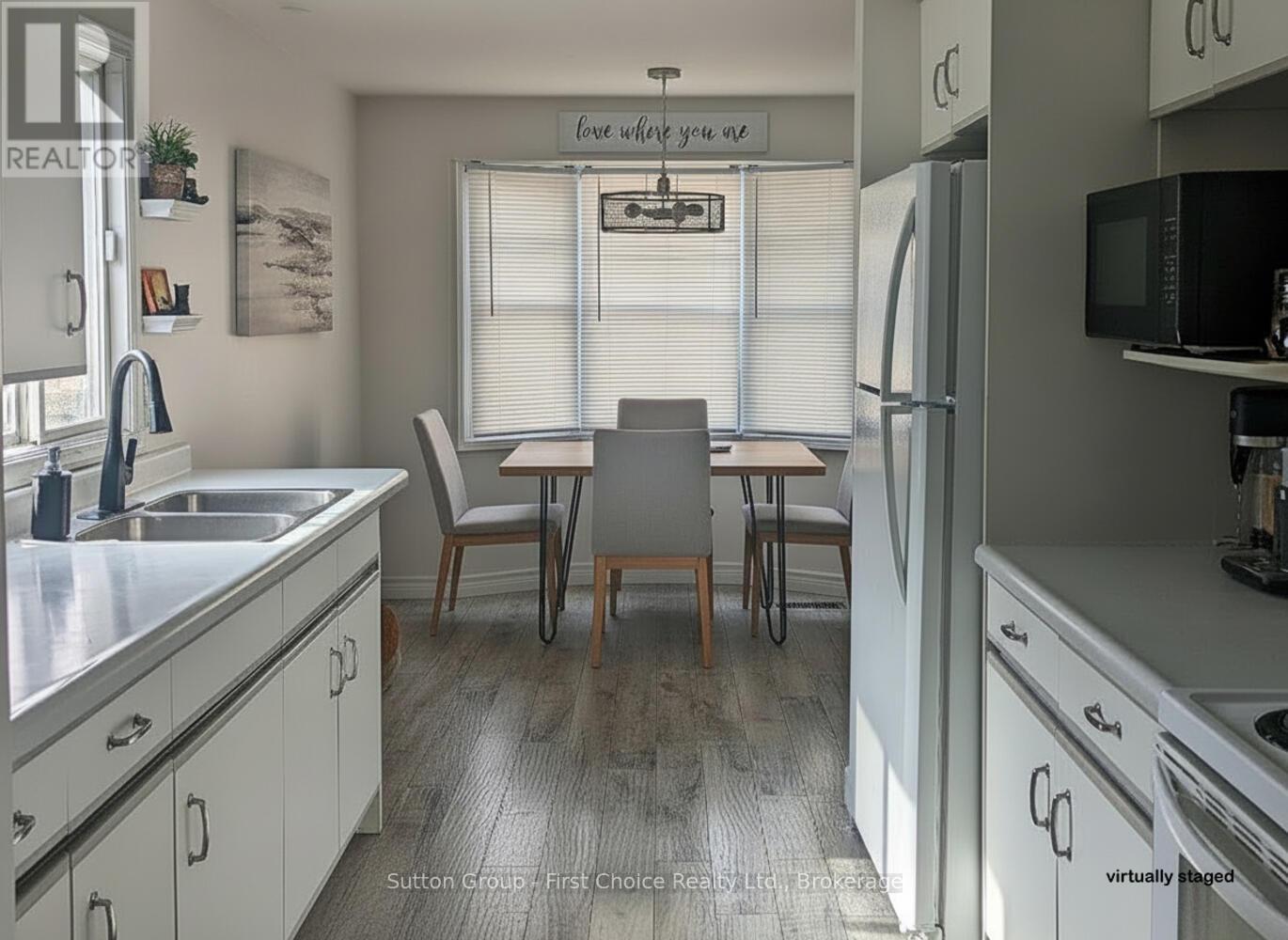 18 Moderwell Street Property Photo 4