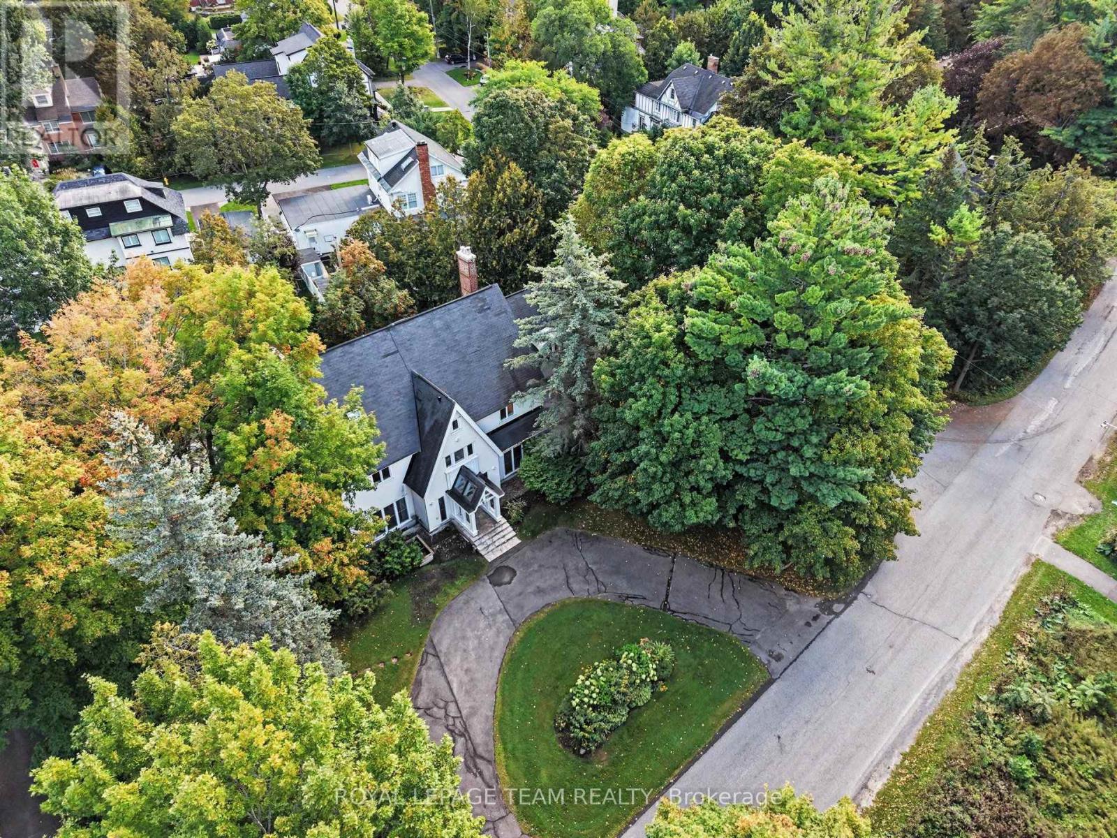 1318 Lisgar Road Property Photo 3