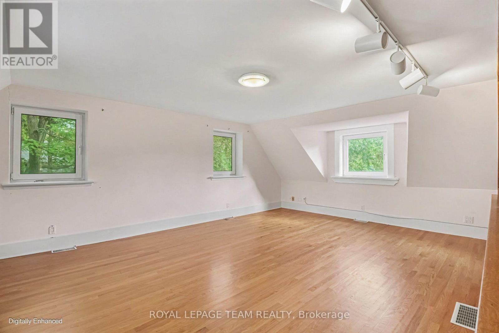 1318 Lisgar Road Property Photo 33