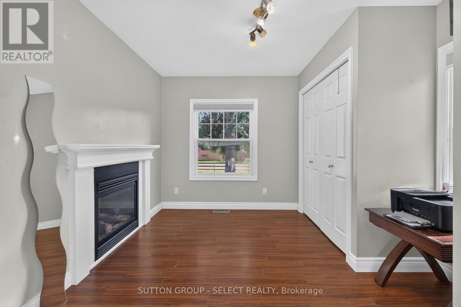 2010 Trafalgar Street Property Photo 12