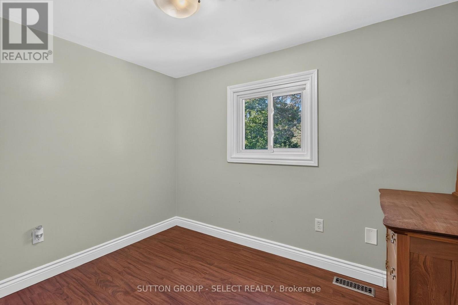 2010 Trafalgar Street Property Photo 16