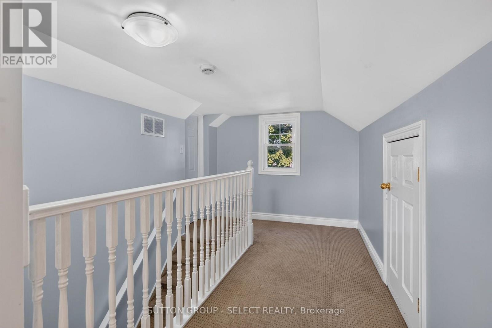 2010 Trafalgar Street Property Photo 19