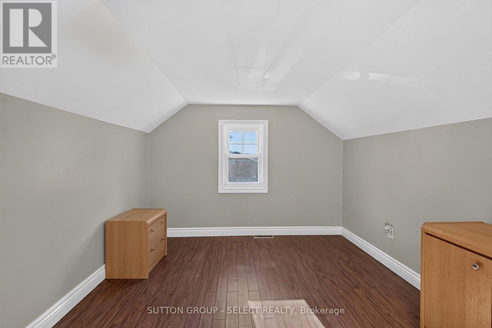 2010 Trafalgar Street Property Photo 20