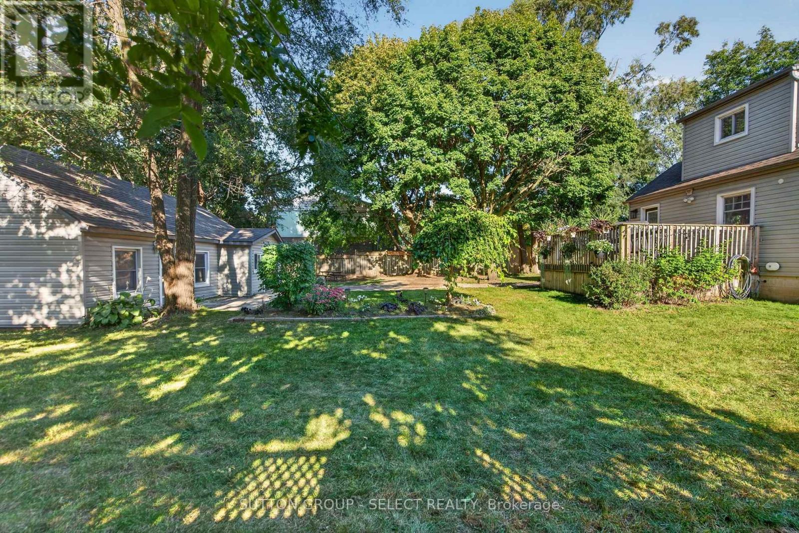2010 Trafalgar Street Property Photo 39