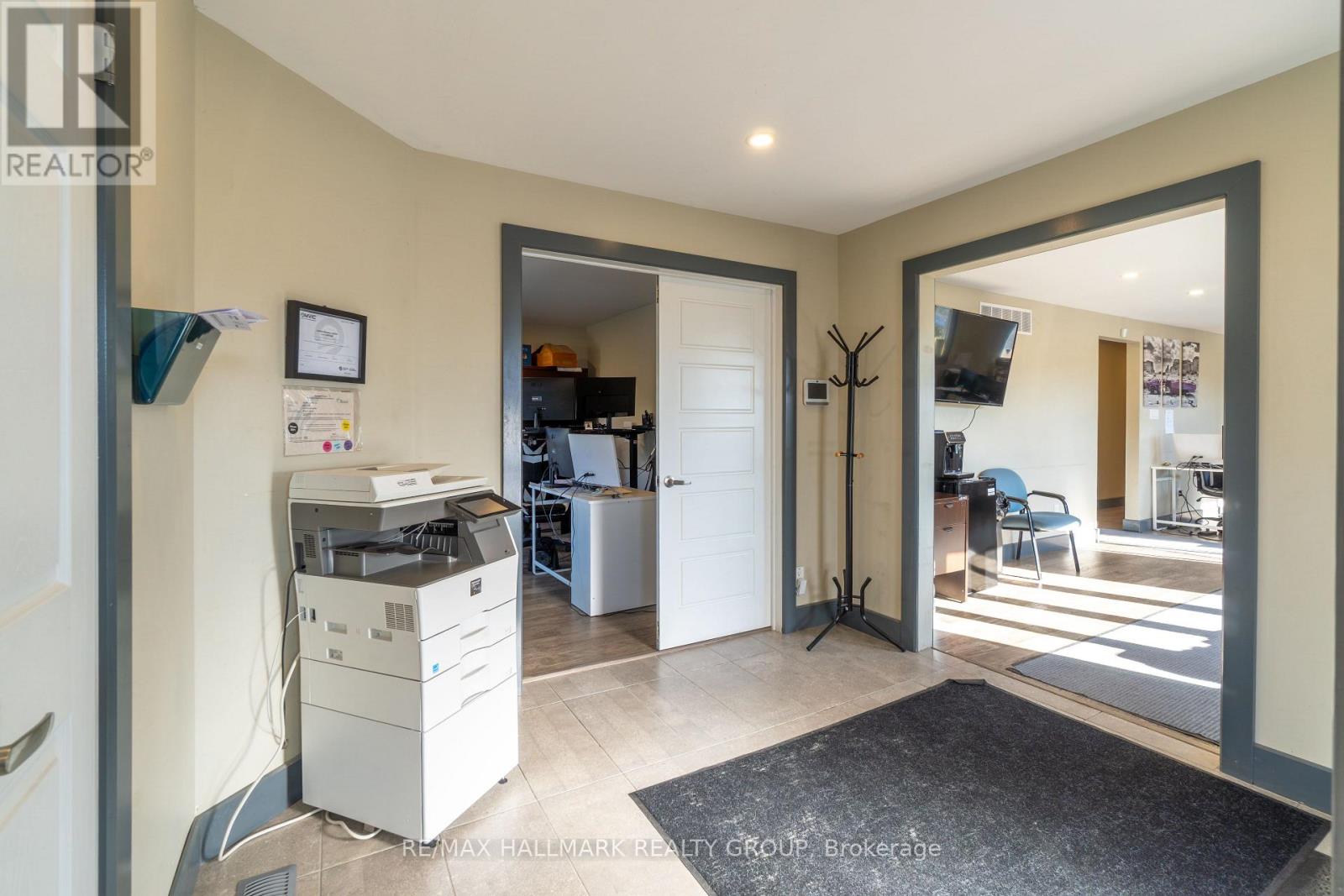 6231 Hazeldean Road Property Photo 14