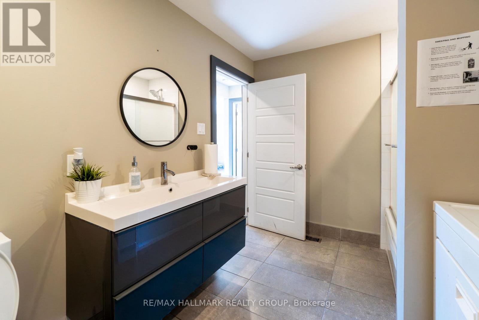 6231 Hazeldean Road Property Photo 22