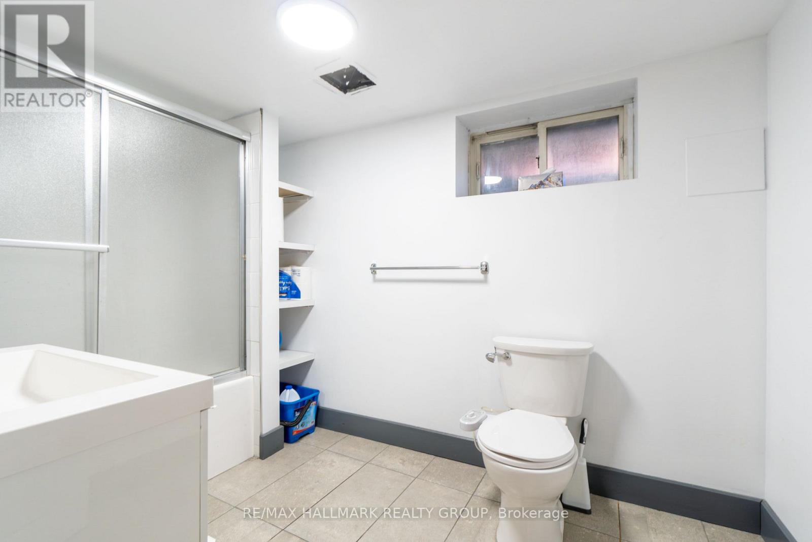 6231 Hazeldean Road Property Photo 28