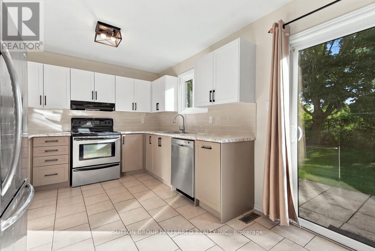 32 - 1318 Highbury Avenue N Property Photo 5