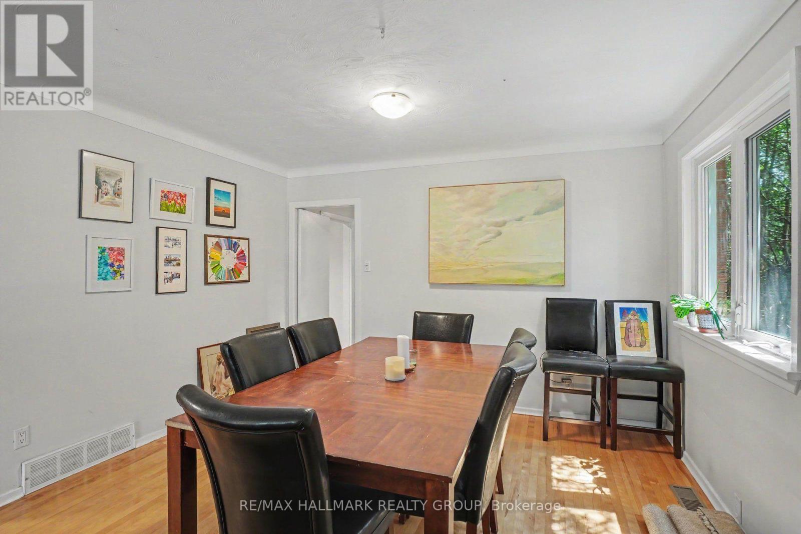 657 Golden Avenue Property Photo 9