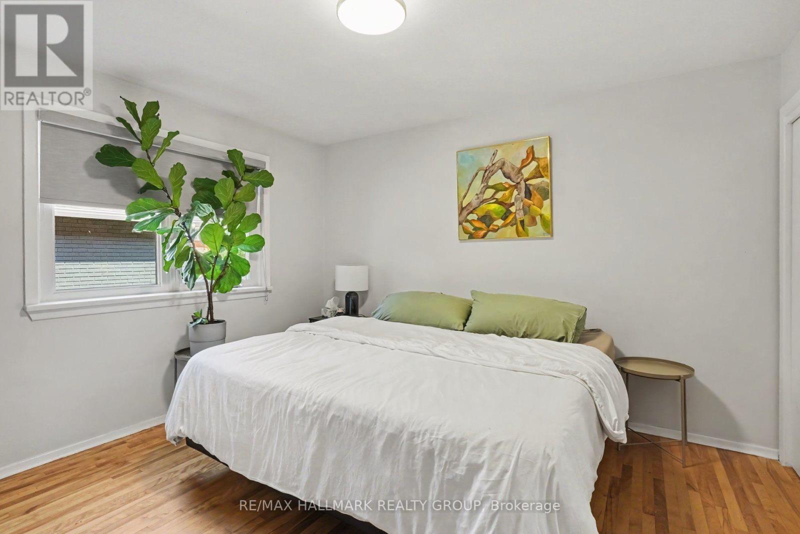 657 Golden Avenue Property Photo 14