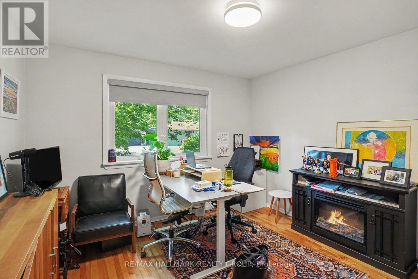 657 Golden Avenue Property Photo 16