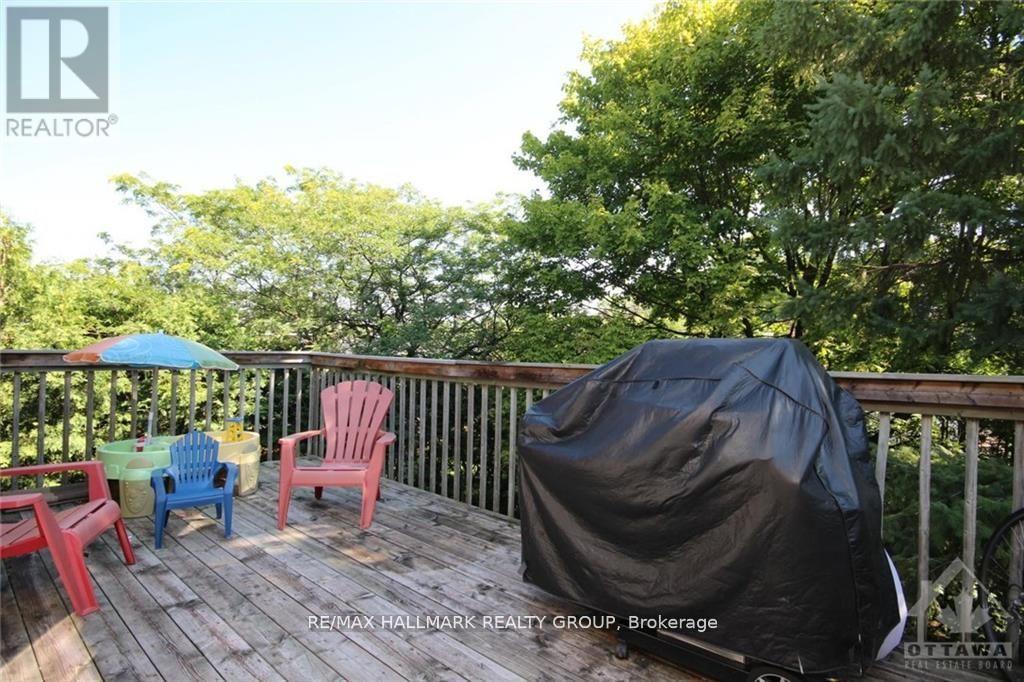 657 Golden Avenue Property Photo 33