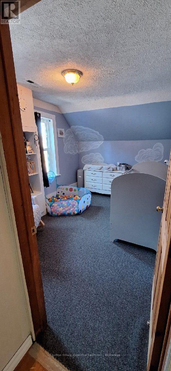 151 David Street Property Photo 15