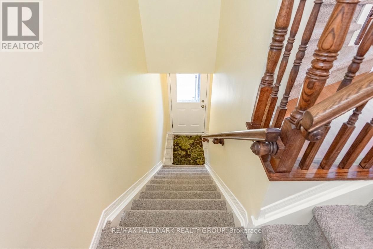 1715 Blohm Drive Property Photo 4