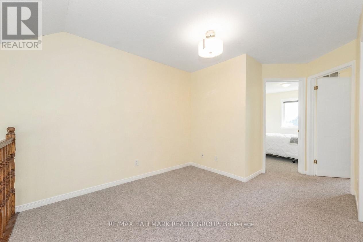 1715 Blohm Drive Property Photo 31