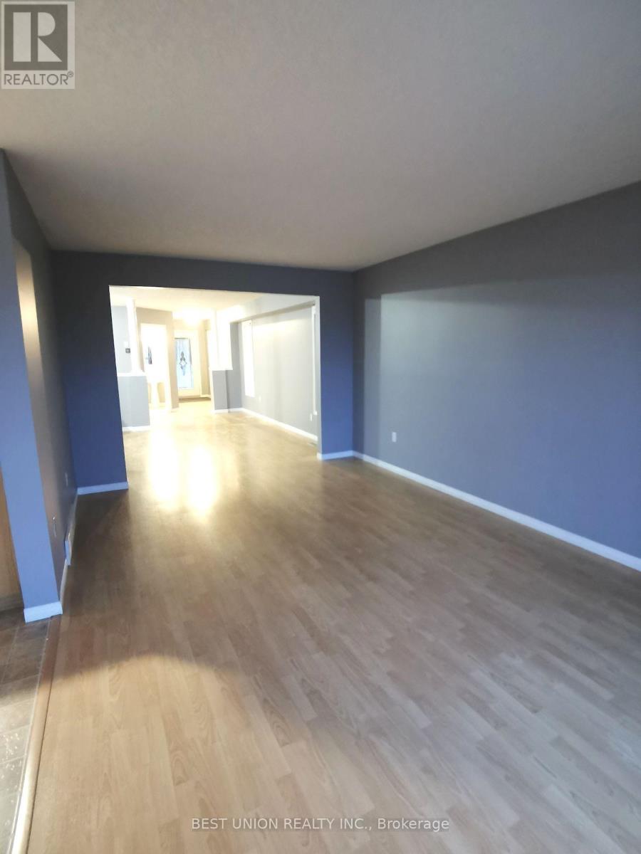 528 Activa Avenue Property Photo 3