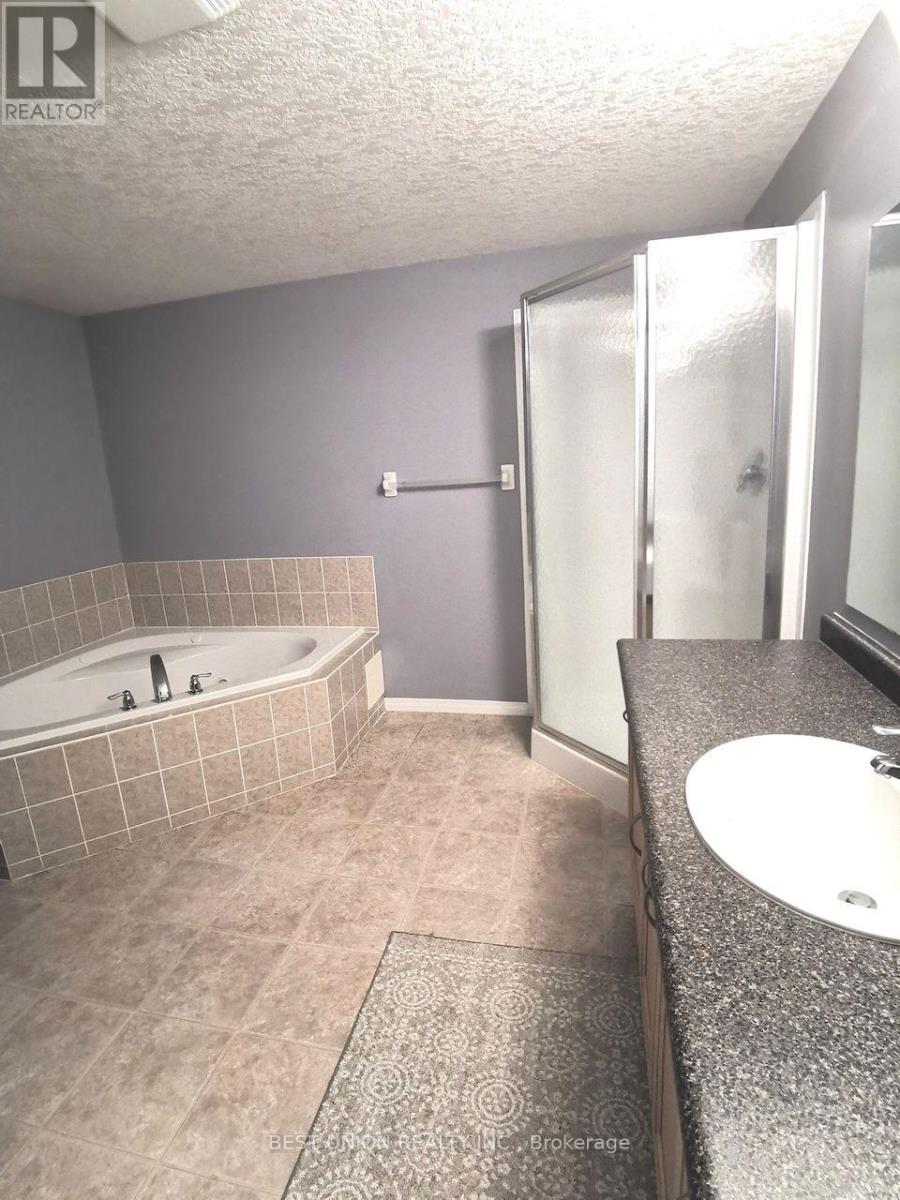 528 Activa Avenue Property Photo 9