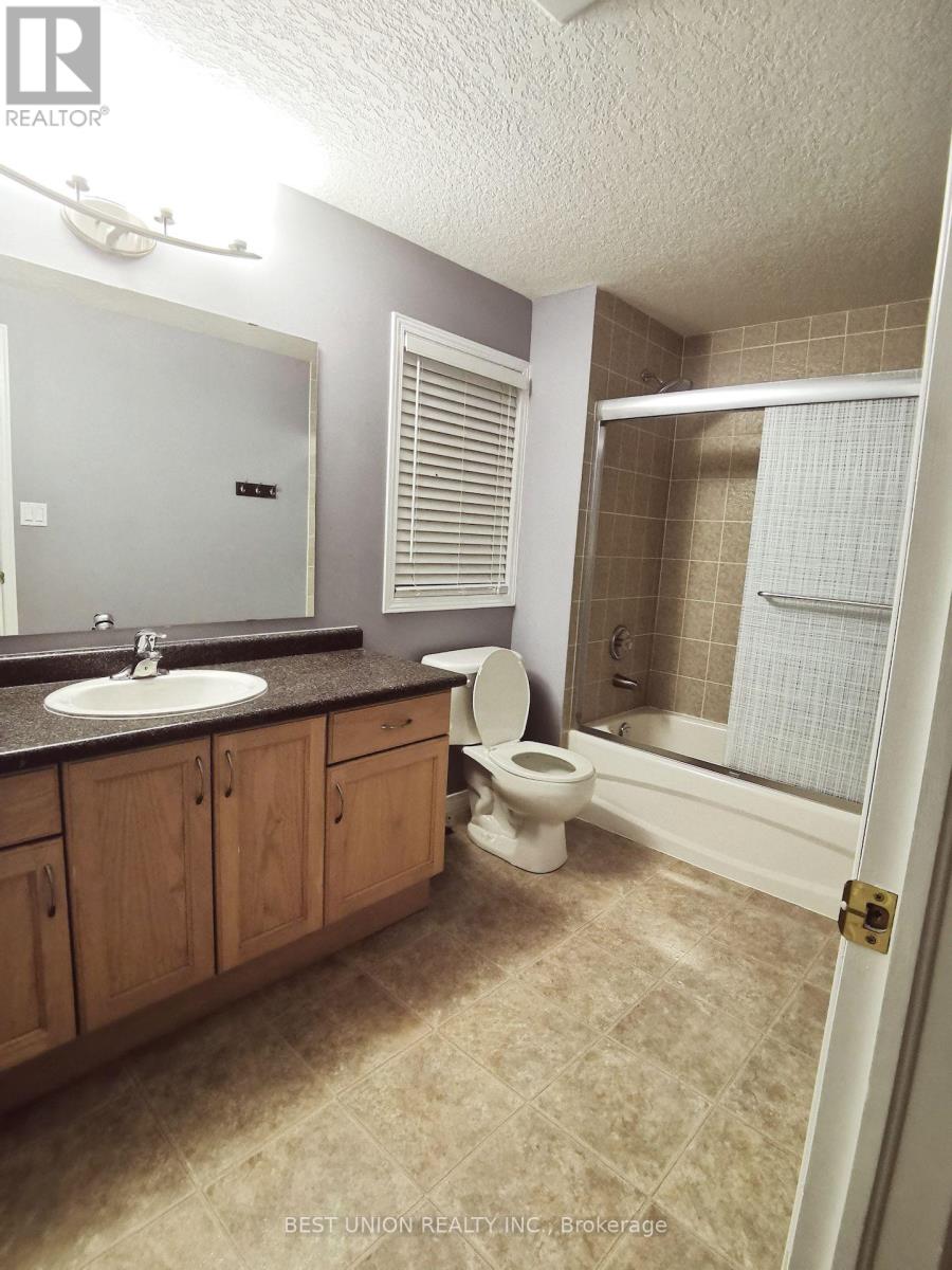 528 Activa Avenue Property Photo 13