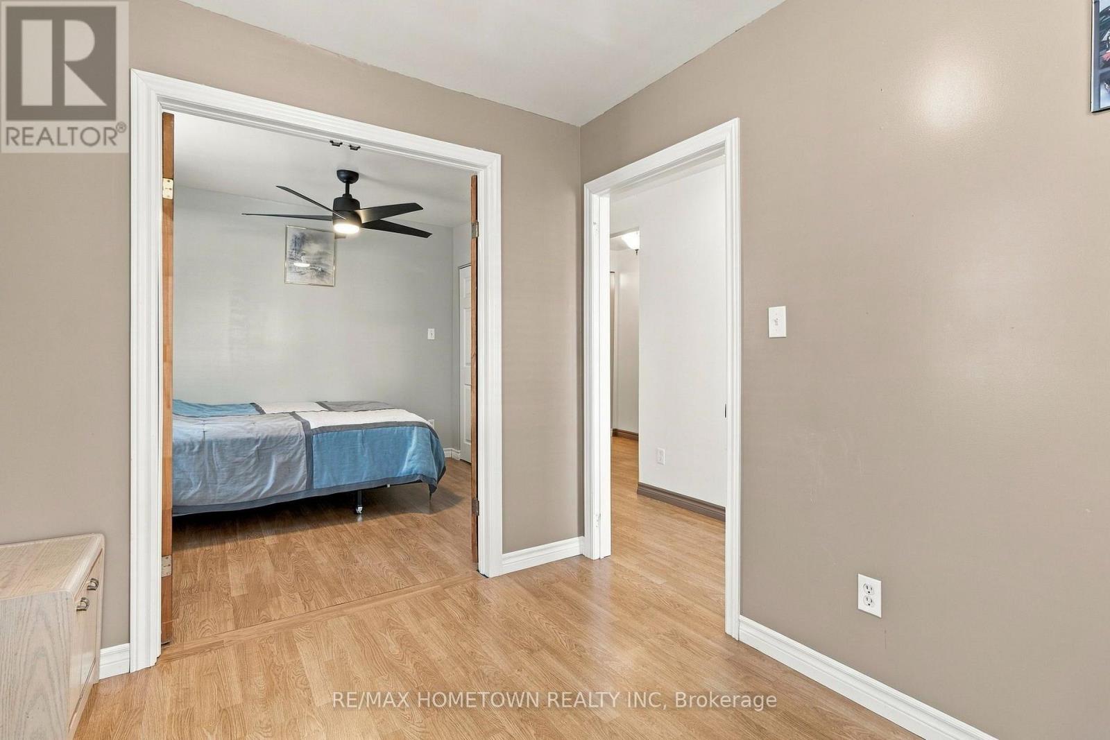 8 Brouse Drive E Property Photo 11
