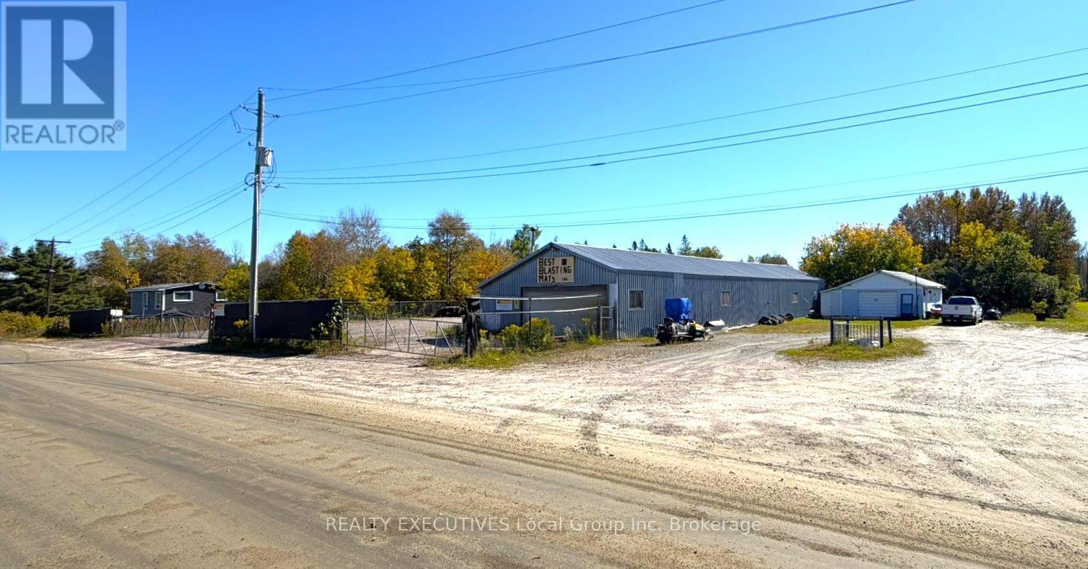 500 Salter Street Photo de la propriété 1