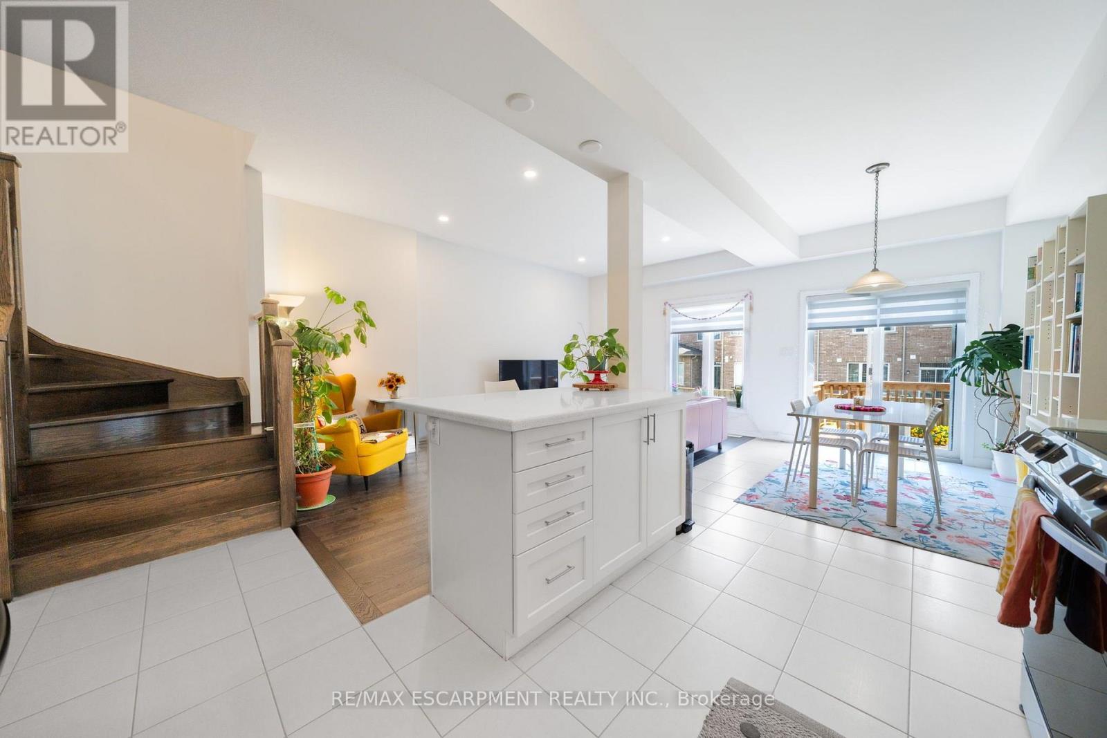 30 Cleland Avenue Property Photo 11