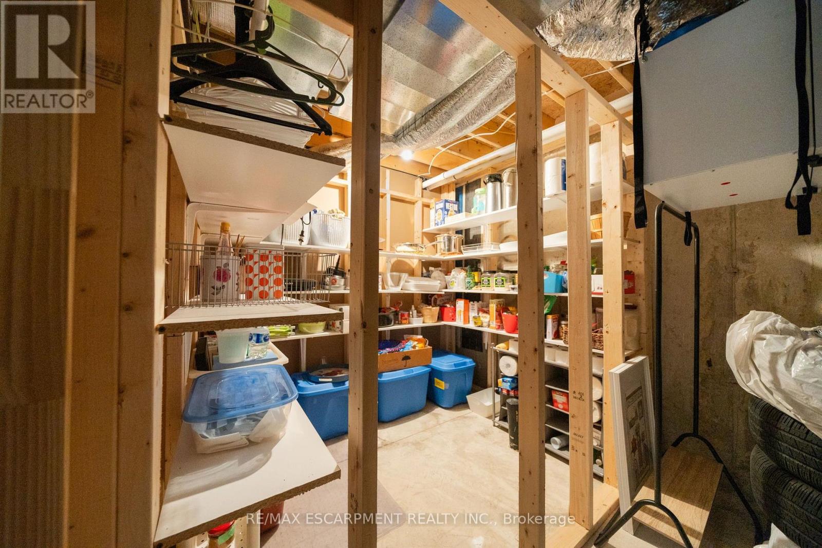 30 Cleland Avenue Property Photo 44