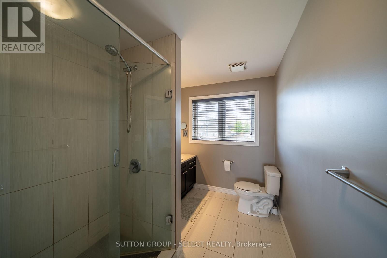 1825 Couldridge Way Property Photo 17
