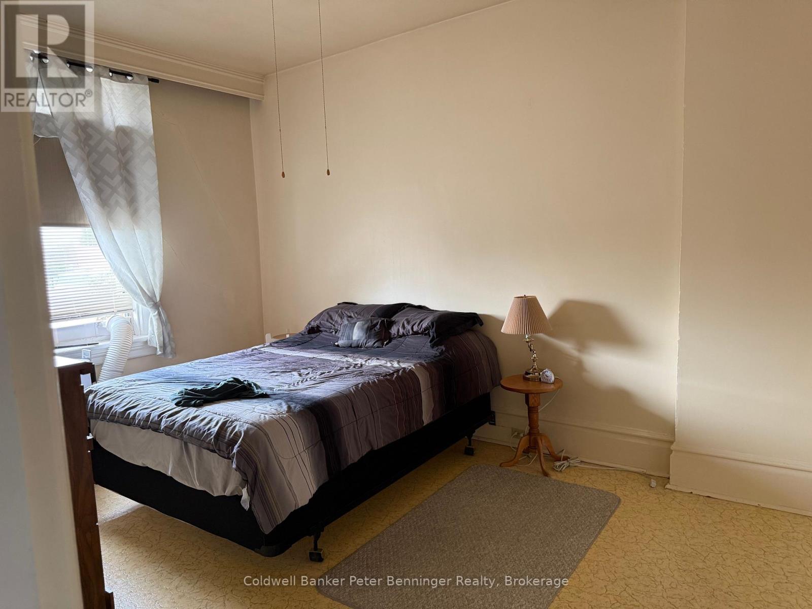 240-242 Durham Street E Property Photo 16